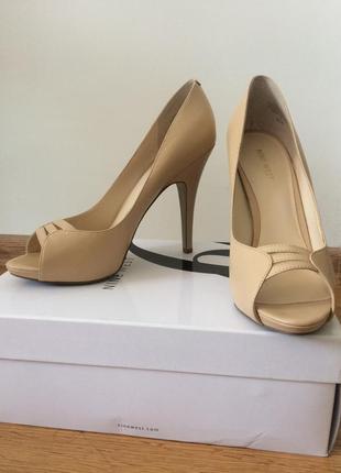 Элегантные кожаные туфли nine west