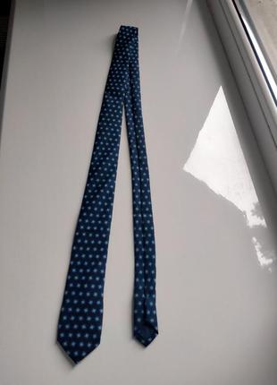 Короткий узкий галстук next