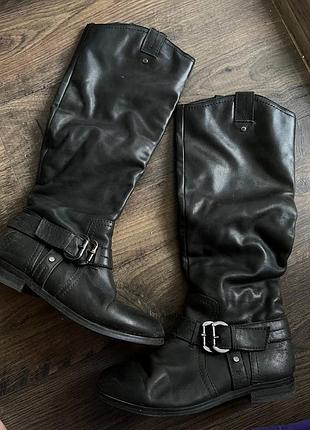 Демисезонные высокие сапоги