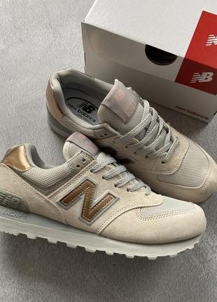 New balance 574 beige gold жіночі замшеві бежеві золоті кросівки демісезон весна літо осінь жіночі замшеві бежеві золотисті кросівки новинка