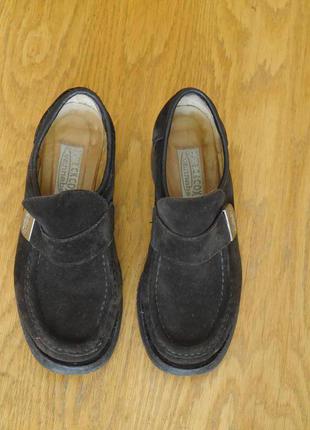 Туфлі замшеві розмір 36 1/2 стелька 23,5 см patrick cox