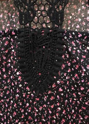 Очень красивая и стильная брендовая блузка в цветочках...100% коттон 20.5 фото