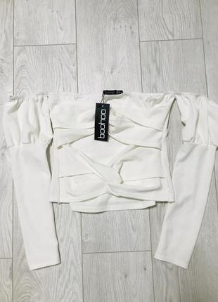🛍оригінальний укорочений топ boohoo з відкритими оголеними плечима і довгим рукавом