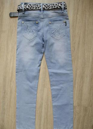 Фірмові легкі світлі джинси yuke3 фото