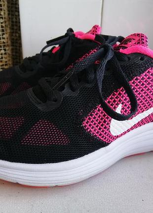 Фирменные кроссовки nike 36р. оригинал