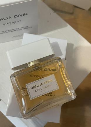 Givenchy dahlia divin 75 ml tester європа