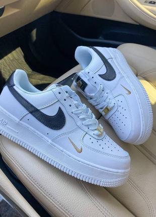 Кросiвки nike air force 1 07 essenti black white