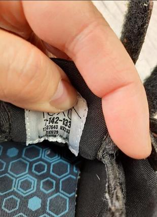 Кроссовки 8