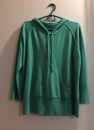 Свитер женский