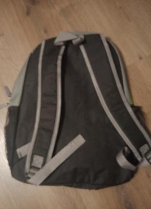 Яркий городской рюкзак 2