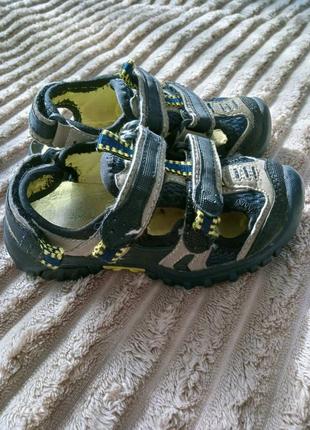 Босоніжки для хлопчика