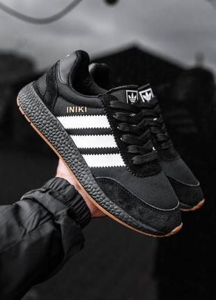 Женские кроссовки adidas iniki (чёрные с белым) #адидас3 фото