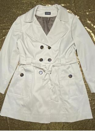 Демисезонное короткое пальто