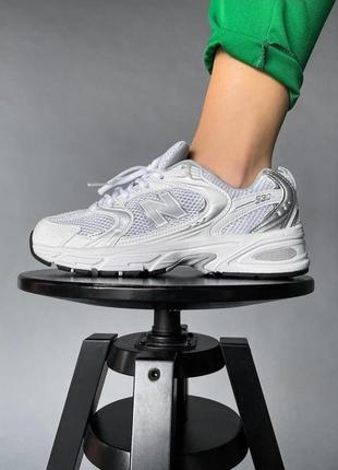 Стильні трендові кросівки new balance білі сріблисті жіночі підліткові дитячі 36-404 фото