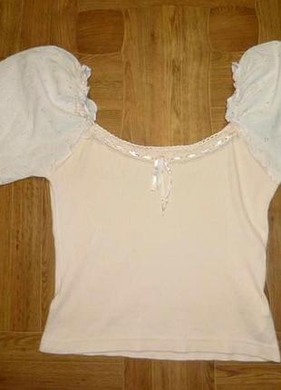 Брендовий футболка з мереживом прошвой під джинси з високою посадкою,натуральна