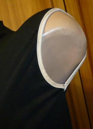 Брендовая футболка-водолазка,карманы,черная,под джинсы с высокой посадкой4 фото