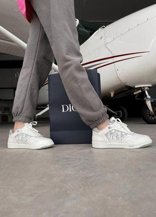 Sneakers low низькі снікери білого кольору