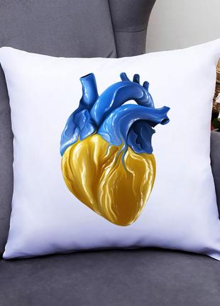 Подушка декоративная с принтом "украинское сердце"