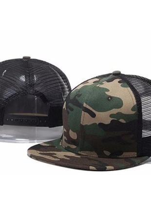 Кепка снепбек однотонная с сеткой сзади  прямым козырьком, унисекс камуфляжная хаки