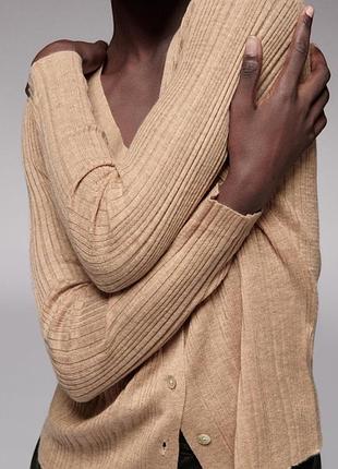 Тонкий в'язаний кардиган zara