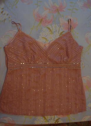 Нарядный топ с паетками