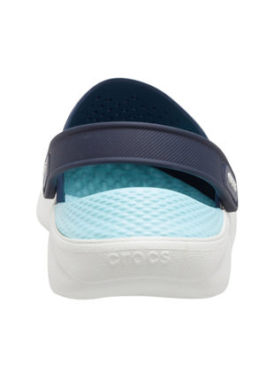 Сабо crocs literide clog кроксы темно синие с голубым 204592 navy/almost white6 фото