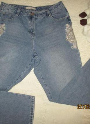 Летние джинсы с вышивкой,высокая посадка,12р2 фото
