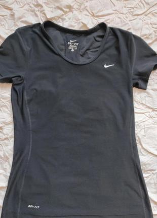 Футболка nike жіноча