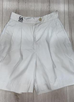 Крутые  котоновые шорты armani golf