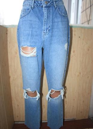 Круті мом джинси mom з дірками7 фото