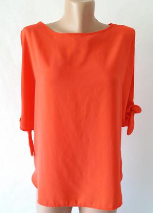 Блуза з вирізами на рукавах 10 ( m ) 2.22