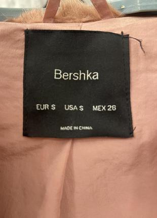 Шуба штучна bershka рожева3 фото