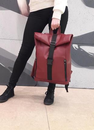 Бордовий стильний рюкзак рол для дівчини6 фото
