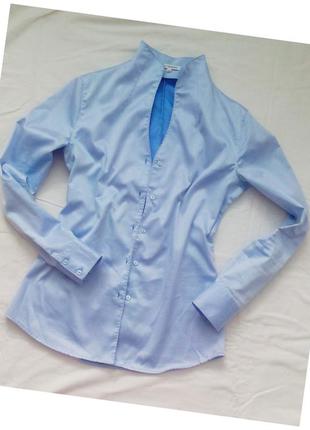 Голубая офисная рубашка блузка воротник стойка2 фото