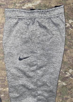 Штани nike sportswear carbon swoosh, оригінал, розмір s8 фото