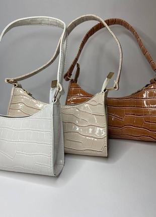 Новая сумка женская эко кожа лаковая с тиснением под рептилию белая6 фото