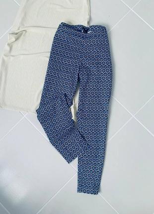 Стильные, коасические,оригинальные брюки h&m