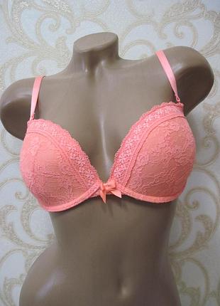 Яркий неоновый красивый бюстгальтер