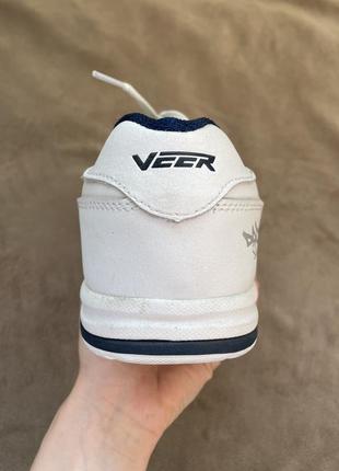 Нові чоловічі кросівки veer4 фото