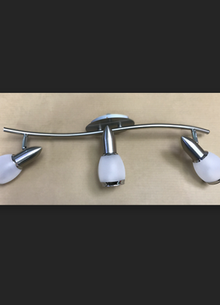 Люстра на 3 лампочки (направляюча) - нова