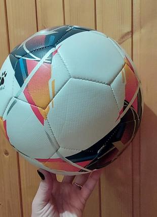 М'яч для футболу4 фото