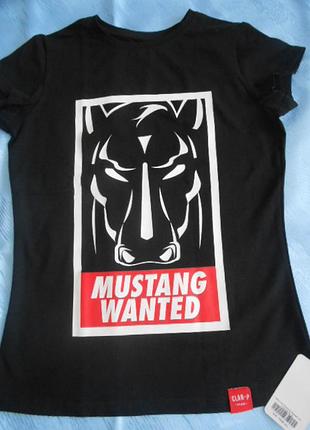 Оригинальная футболка с принтом “mustang wanted”