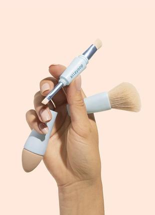 Alleyoop multi - tasker 4 in 1 make up brush - пензлик для макіяжу 4 в 11 фото