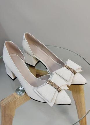 Туфли цвет на выбор