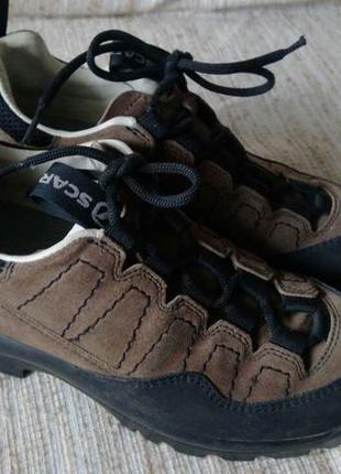 Продам трекинговые кроссовки scarpa