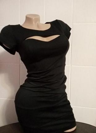 Маленька, чорна сукня / маленькое, черное платье