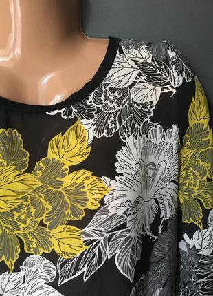 Легкая блуза с цветочным принтом2 фото
