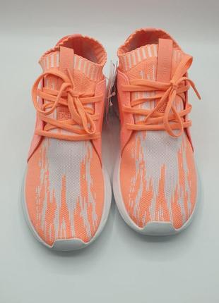 Оригінальні кросівки adidas