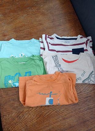 Набір футболок на 6-12 м