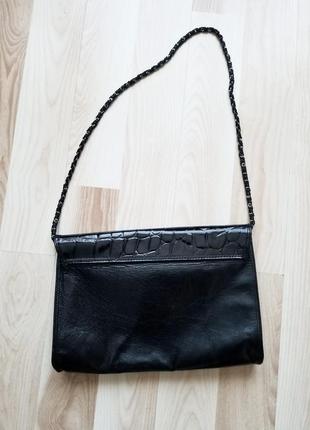 Шкіряна сумка на ланцюжку великий клатч лакова шкіряна сумка мессенджер3 фото